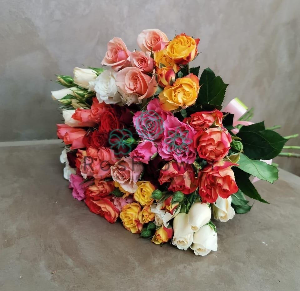 Букет цветов из: Розы в Линда