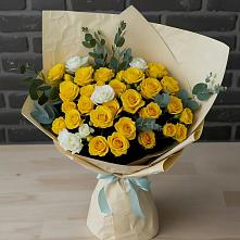 Букет цветов из:  Розы в Линда