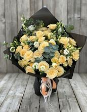 Букет цветов из:  Розы и Лизиантусы #REPLACE_PRED# Линда