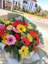 Букет цветов из:  Герберы #REPLACE_PRED# Линда