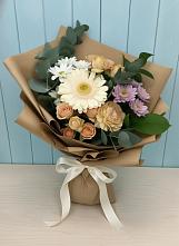 Букет цветов из:  Герберы и Хризантемы в Линда