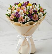 Букет цветов из:  Альстромерии в Линда