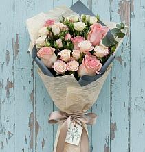 Букет цветов из:  Розы в Линда