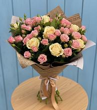 Букет цветов из:  Розы в Линда