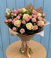 Букет цветов из:  Розы в Линда