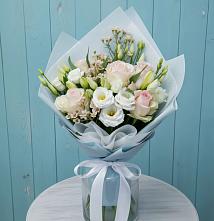 Букет цветов из:  Розы и Лизиантусы #REPLACE_PRED# Линда