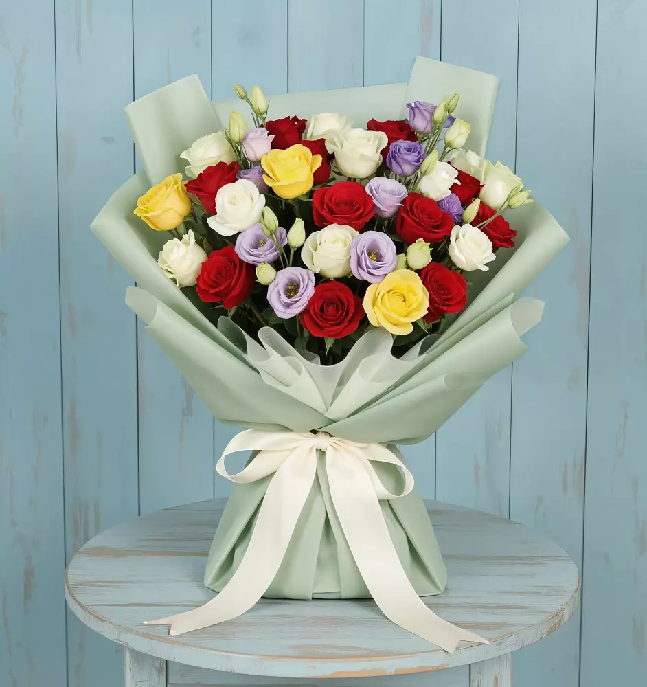 Букет цветов из: Розы в Линда