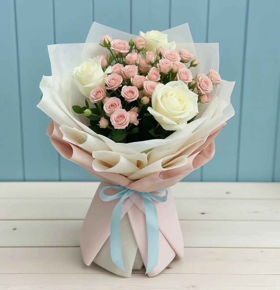 Букет цветов из: Розы в Линда