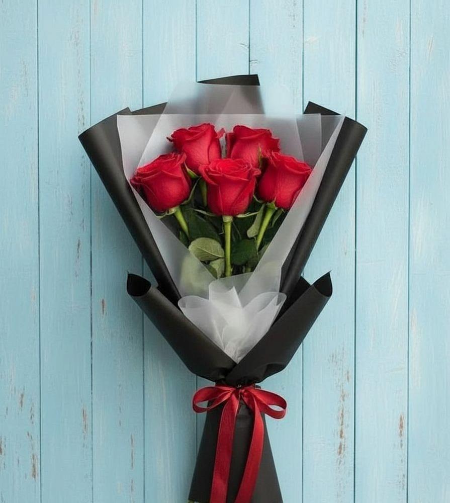 Букет цветов из: Розы в Линда